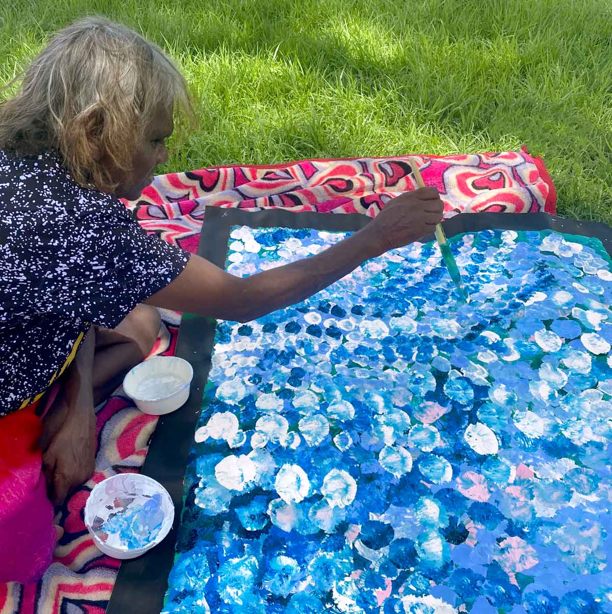 Alhalkere Country von Bessie Purvis Petyarre