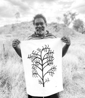Bush Medicine by Laurie Morton Kngwarreye